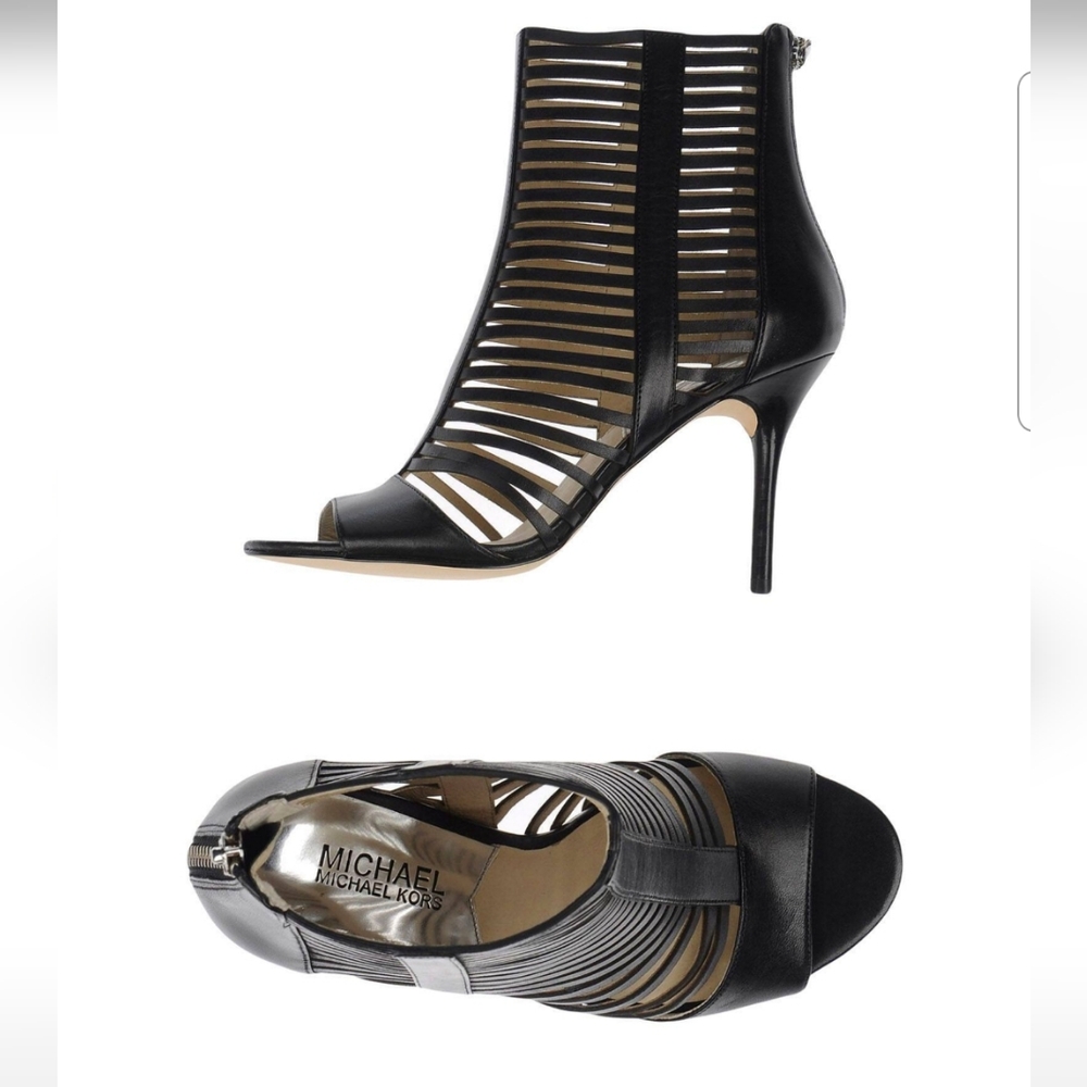 $425 Michael Kors Black Leather Heeled Booties